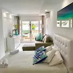 Modern Studio, Close To The